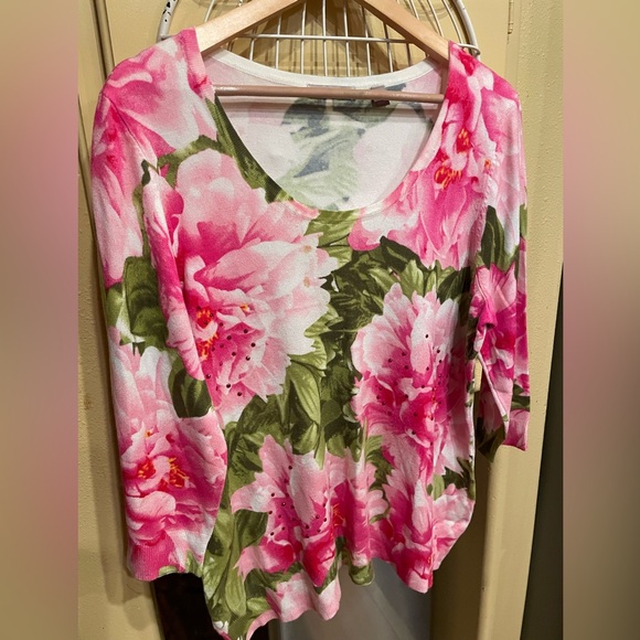 Roz & Ali Sweaters - Roz & Ali Pink and Green Floral Sweater